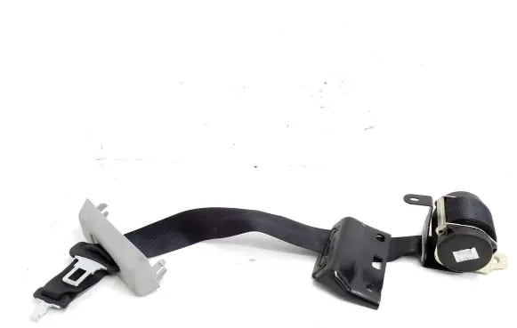 Middle seatbelt (rear)