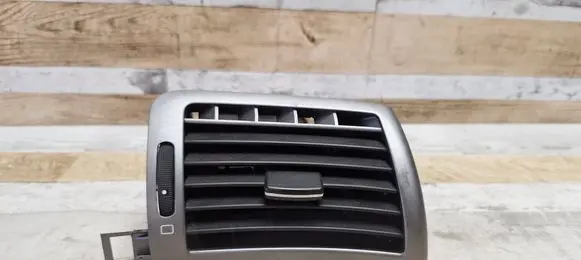 Peugeot 407 Dashboard side air vent grill/cover trim 9644589377