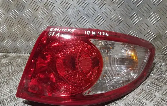 Hyundai Santa Fe Rear/tail lights 942022b000