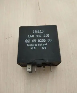 Audi A6 S6 C5 4B Window wiper interval relay 4A0907440 05020500