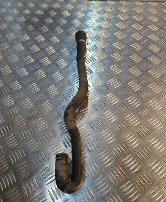 BMW 5 E60 E61 Coolant pipe/hose 
