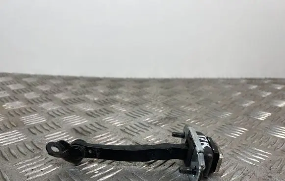 Hyundai Kona I Front door check strap stopper
