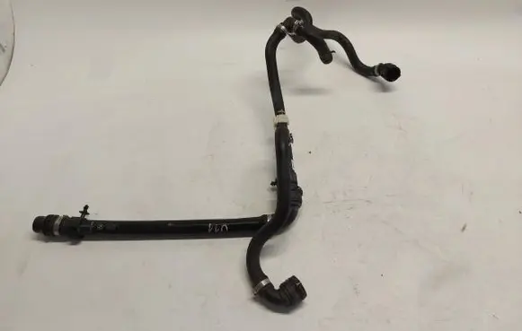 Engine coolant pipe/hose
