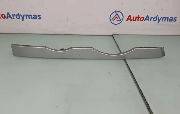 BMW X5 E53 Under headlight/headlamp trim 8255210 51138255210 8402648