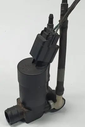 Volvo V70 Windscreen/windshield washer pump 1S71-47K624-FE