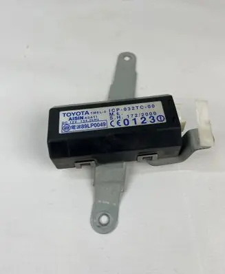 Lexus LS 430 Keyless (KESSY) go control unit/module 8999150040