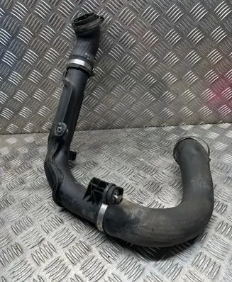 Intercooler hose/pipe