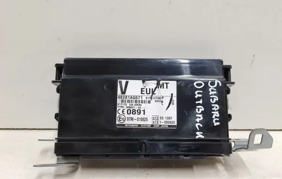 Subaru Outback Comfort/convenience module 88281AG671 IMB52102