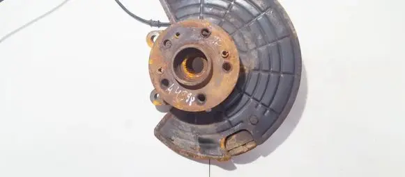 Mercedes-Benz ML W163 Front wheel hub a361035