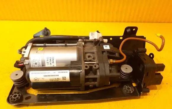 Audi A8 S8 D5 Air suspension compressor/pump 4N0616005B