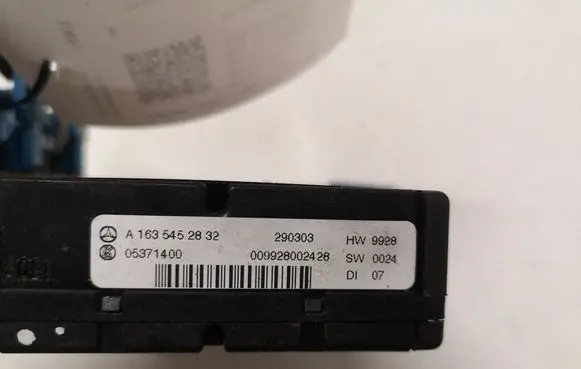 Mercedes-Benz ML W163 Comfort/convenience module A1635459032 05371390