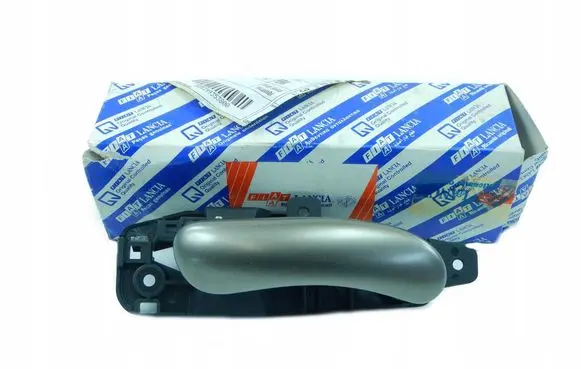 Fiat Stilo Front door interior handle 71719110