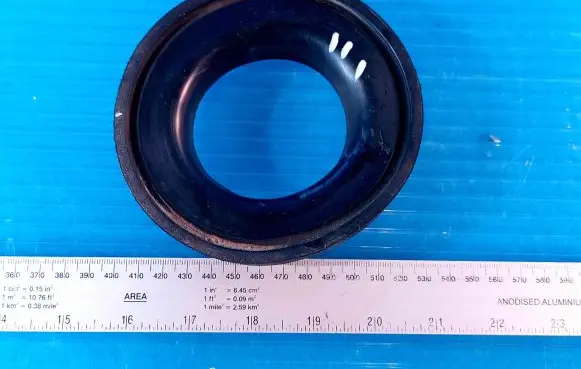 Toyota Sienna XL40 IV Rear coil spring rubber mount 