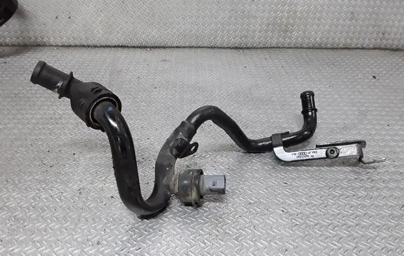 Volkswagen Touareg I Engine coolant pipe/hose 059121065AK
