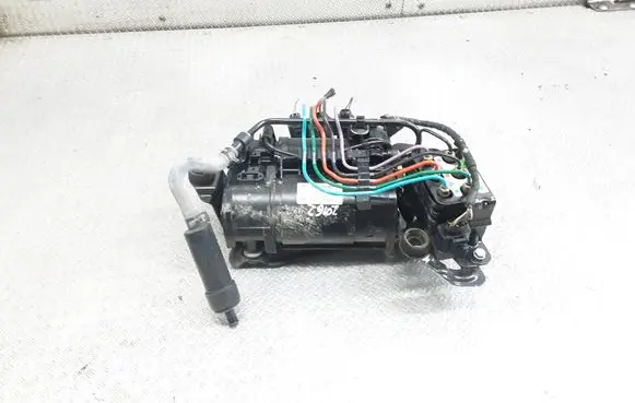 Volkswagen Phaeton Air suspension compressor/pump 3D0616005K