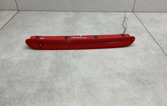 Volkswagen Golf Sportsvan Third/center stoplight 1T0945087B