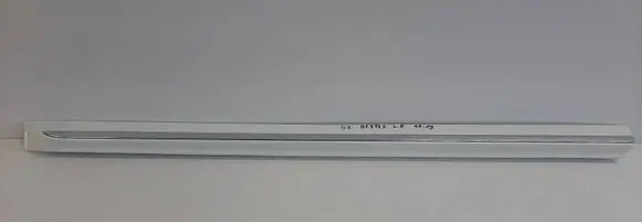 Volkswagen Beetle A5 Front door trim (molding) 5C5853969