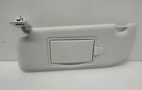 Peugeot 208 Sun visor