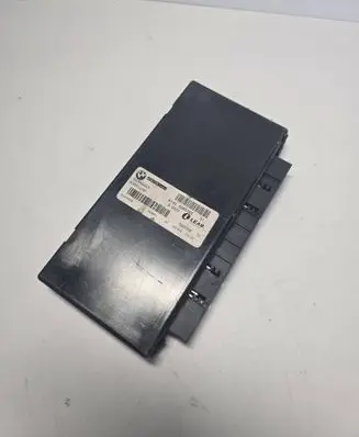 BMW 5 E60 E61 Gateway control module 61356985363