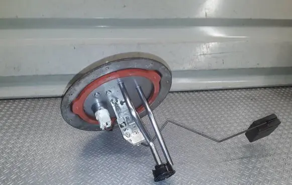 Mazda 6 Fuel level sensor GHT2