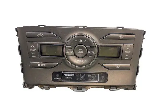 Toyota Auris 150 Climate control unit 5590002230B 7G116310033FA 5590002230