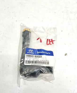 Hyundai i30 Steering tie rod 56820S0001