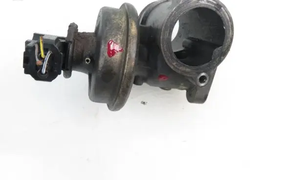 Ford Mondeo Mk III EGR valve 