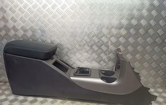 Toyota RAV 4 (XA30) Center console 5S912-42020