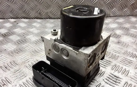 Volvo V60 ABS Pump 10021205434 P31329137 31329137