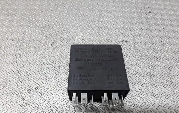 Audi A8 S8 D2 4D Light relay 4A0919471