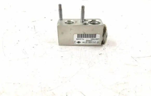 Mercedes-Benz CLS C218 X218 Other air conditioning (A/C) parts DALISID889 2128300284 A2128300284
