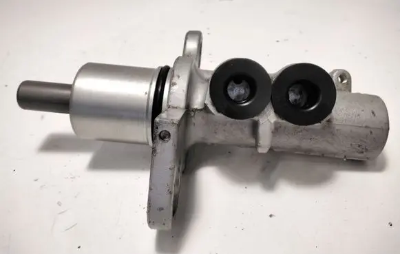 Audi A6 S6 C5 4B Master brake cylinder 2435