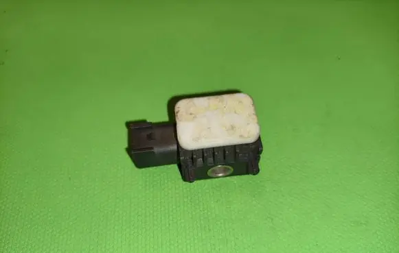 Ford Focus Airbag deployment crash/impact sensor 3M5T14B342AB 270704 400818