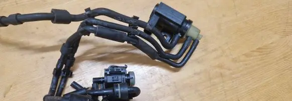 Volkswagen Caddy Turbo solenoid valve 1K0906627A 1K0906283A 08T130