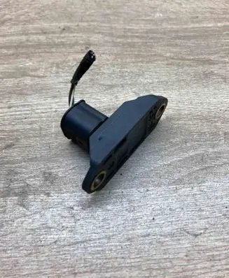 Volkswagen PASSAT B6 Acceleration sensor 3C0907651
