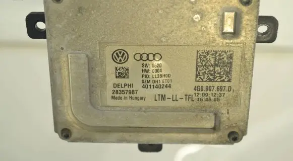 Audi A4 S4 B8 8K Headlight ballast module Xenon 4G0907697D 401140244