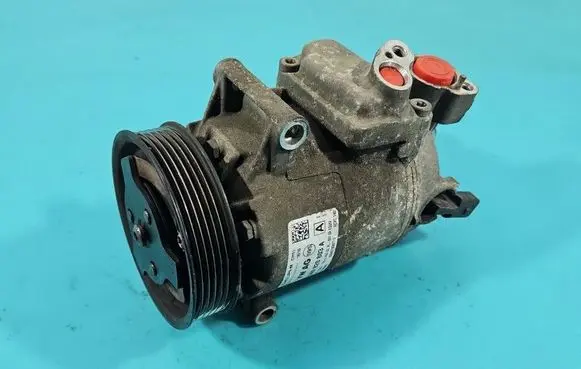 Volkswagen Tiguan Air conditioning (A/C) compressor (pump) 5N0820803A IMPRK1525295