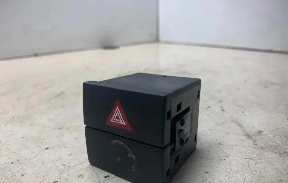 Opel Meriva A Hazard light switch 93332970