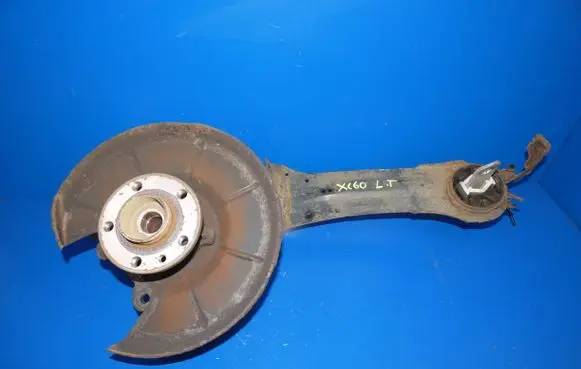 Volvo XC60 Stub axle 