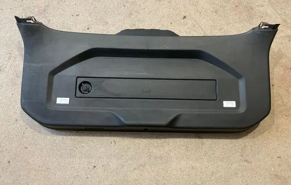 BMW 3 G20 G21 Tailgate/trunk upper cover trim 8738527