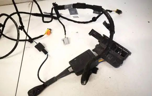 Opel Insignia A Front seatbelt buckle 13327468