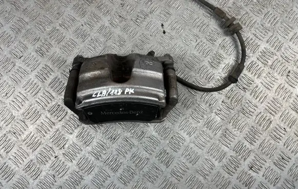 Mercedes-Benz CLA C118 X118 Front brake caliper