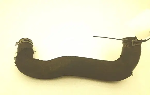 Audi A5 8T 8F Engine coolant pipe/hose 8K0121052C