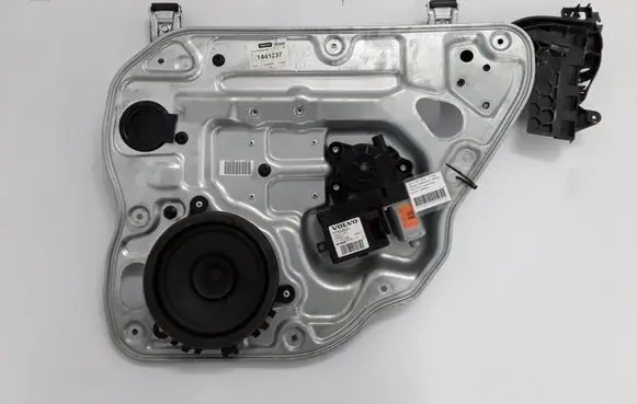 Volvo S40 Rear window lifting mechanism without motor