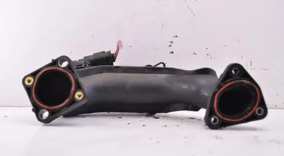 Intercooler hose/pipe