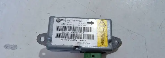 BMW 7 E65 E66 Airbag deployment crash/impact sensor 65776960227 30696022701E 05B0411S01338