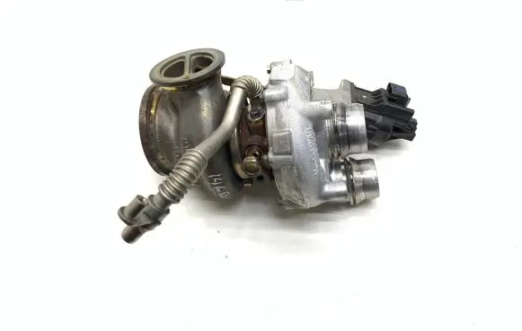 BMW 5 G30 G31 Turbo 8600290 8400690015