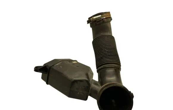 Intake resonator