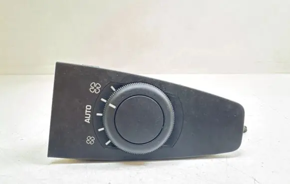 Citroen C4 Grand Picasso Climate control unit 9659796877 A53000600
