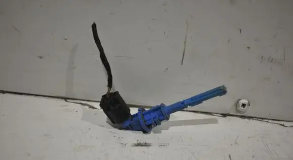 BMW 3 E90 E91 Outside/exterior temperature sensor 